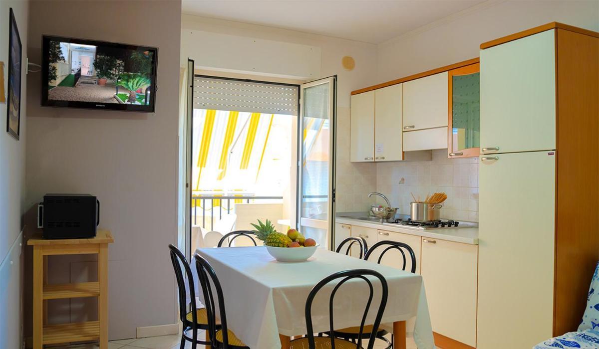 Residence Riviera アルバ・アドリアティカ エクステリア 写真