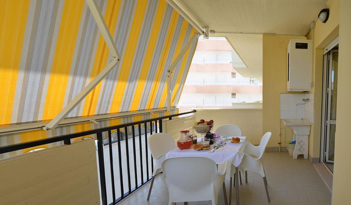 Residence Riviera アルバ・アドリアティカ エクステリア 写真