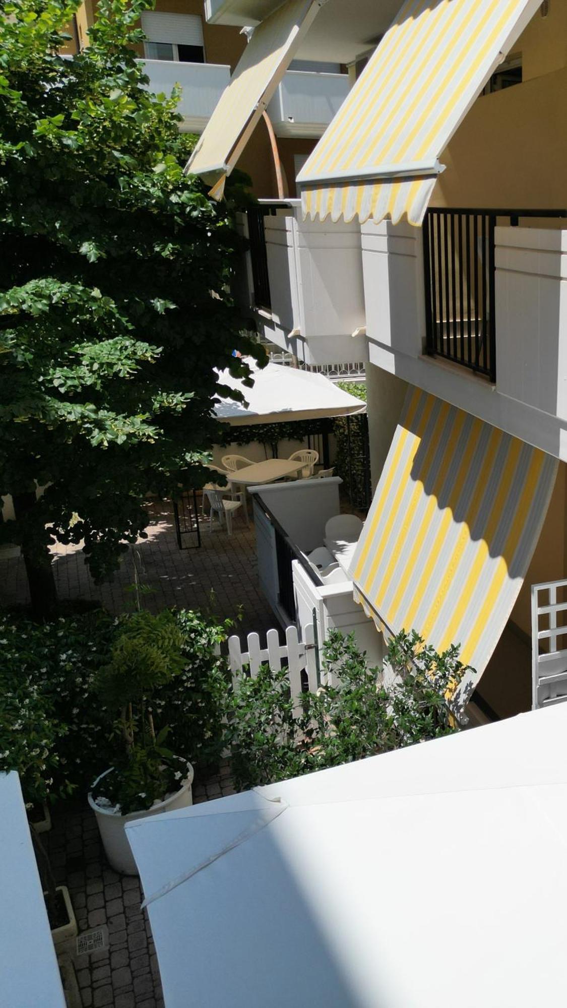 Residence Riviera アルバ・アドリアティカ エクステリア 写真