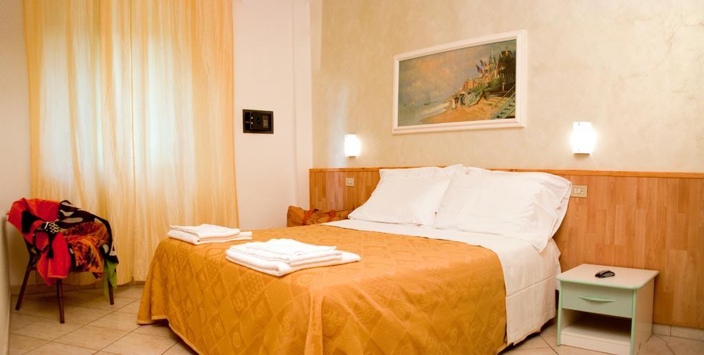 Residence Riviera アルバ・アドリアティカ エクステリア 写真
