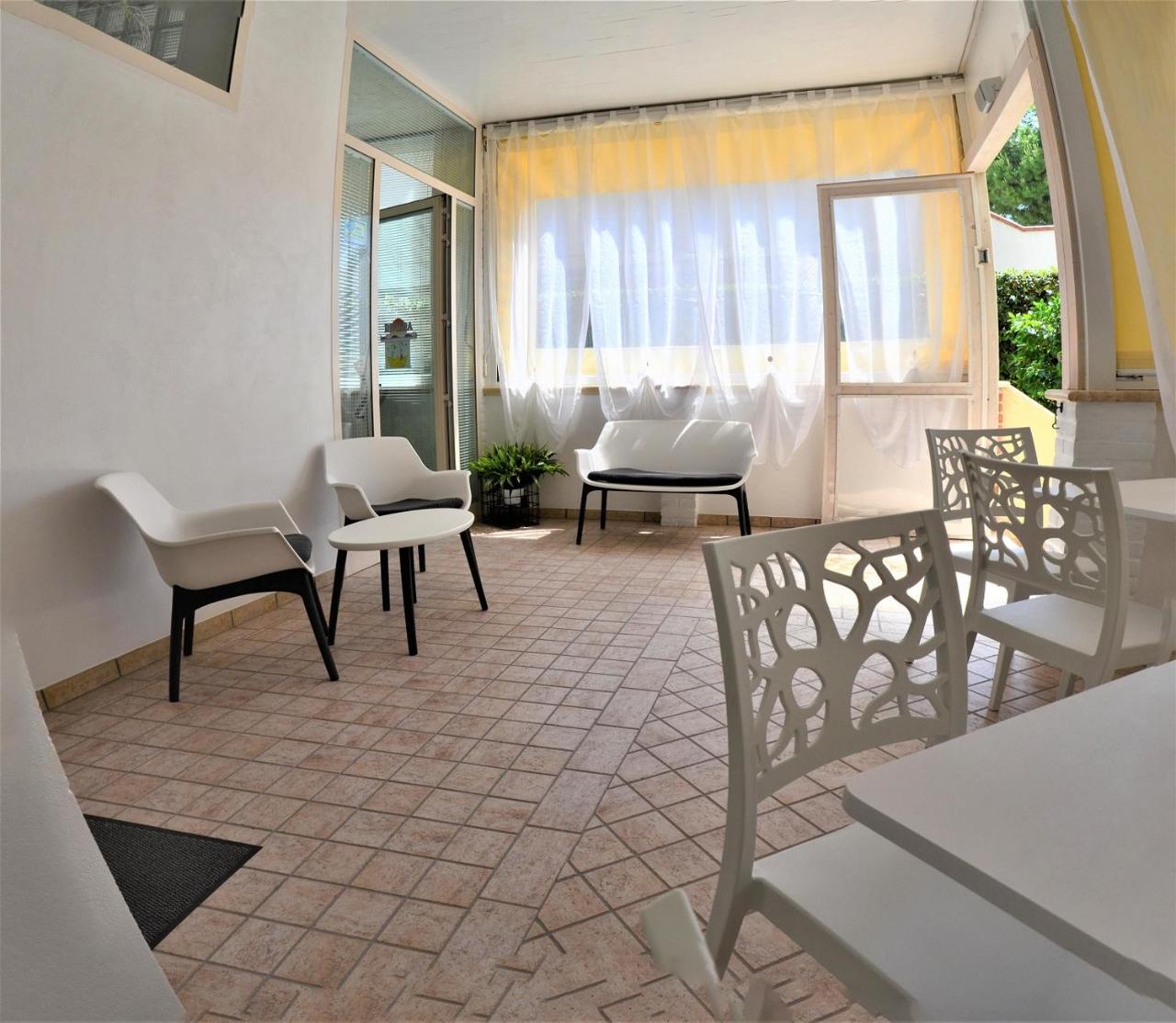 Residence Riviera アルバ・アドリアティカ エクステリア 写真